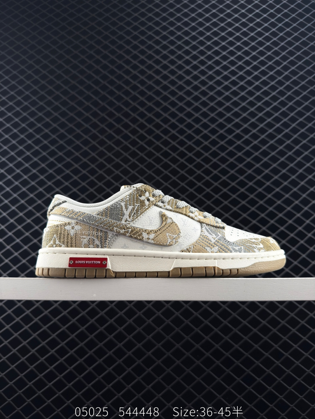 Travis Scott x Air Jordan 1 ” Reverse Mocha “